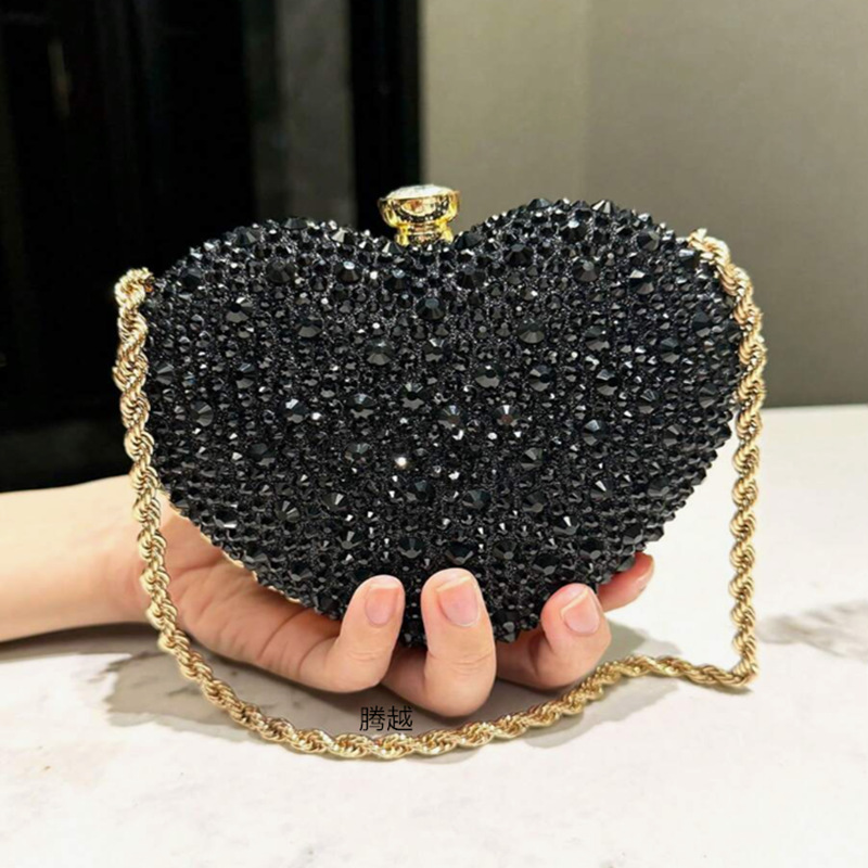 Love Diamond Bag Borse a traco - Embroidery Design Love recensione e prezzo