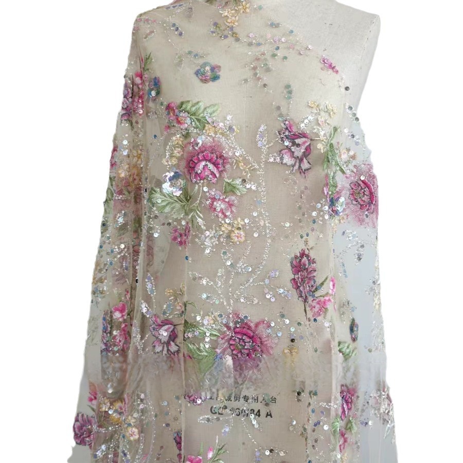 Tessuto in Pizzo di Lusso con  - Embroidery Web recensione e prezzo