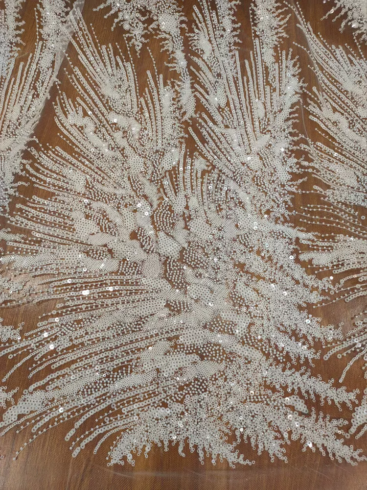Tessuto in rete morbida da 1 y - Embroidery Wedding recensione e prezzo