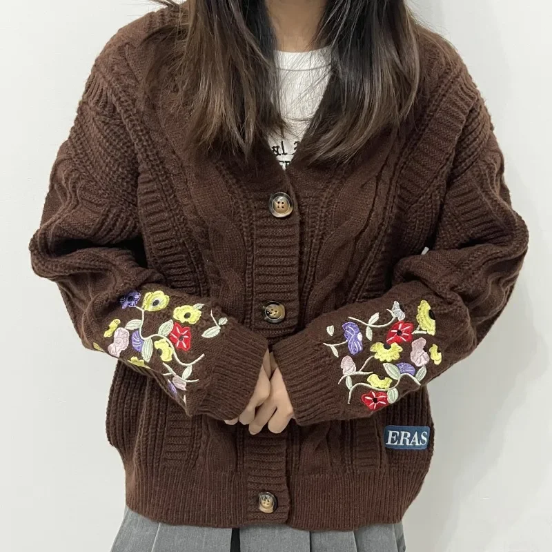 2025 Cardigan Eras taglie fort - Embroidery Thread Yarn recensione e prezzo