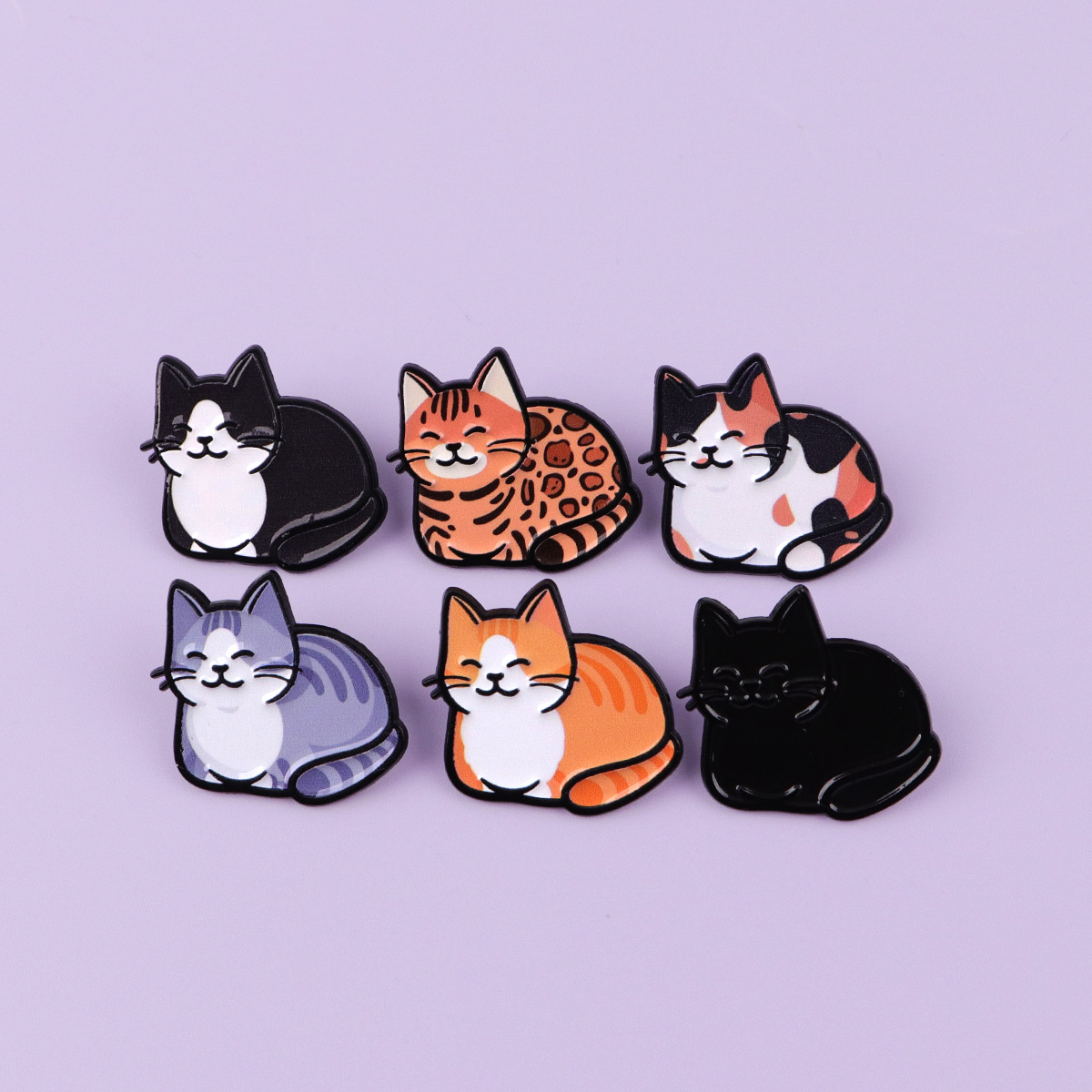 Spille smaltate con gatti cari - Embroidery Illustration recensione e prezzo